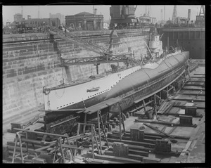 Sub S-4 all painted for launching from drydock at Navy Yard