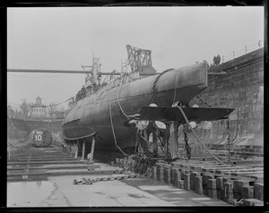 Sub S-4 in Navy Yard drydock