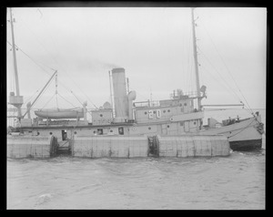 Navy tug Sagamore with pontoons, at Provincetown to raise sub S-4