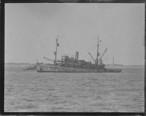 Tug Falcon that raised the submarine S-4