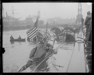 Sunken sub S-4 at Navy Yard