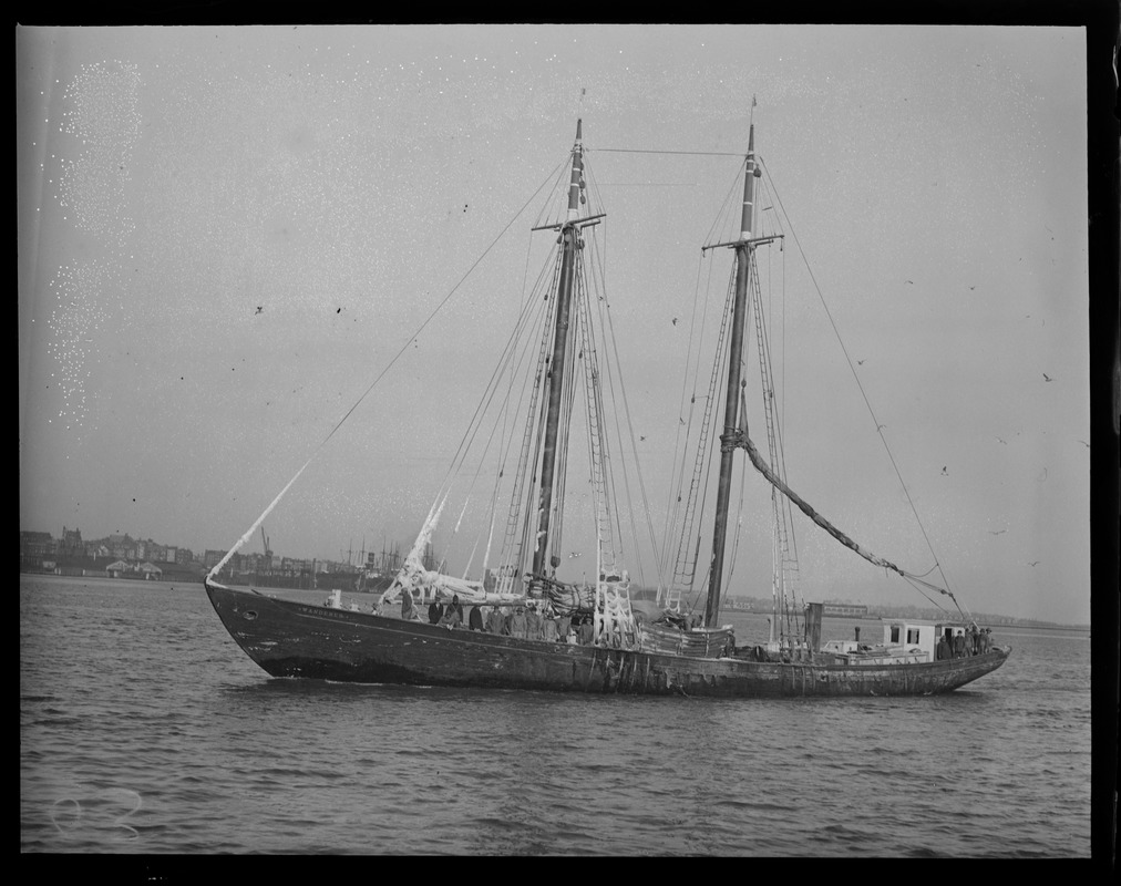 New England, Fishing Boat Photo, Schooner, Black and White Photography,  Fishermen's Race for Lipton Cup, Cottage Wall Decor, Coastal Decor –  Schooner Chandlery