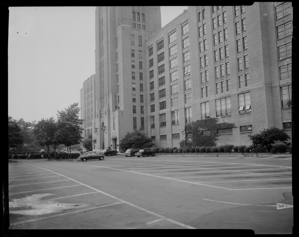 View of Sears building