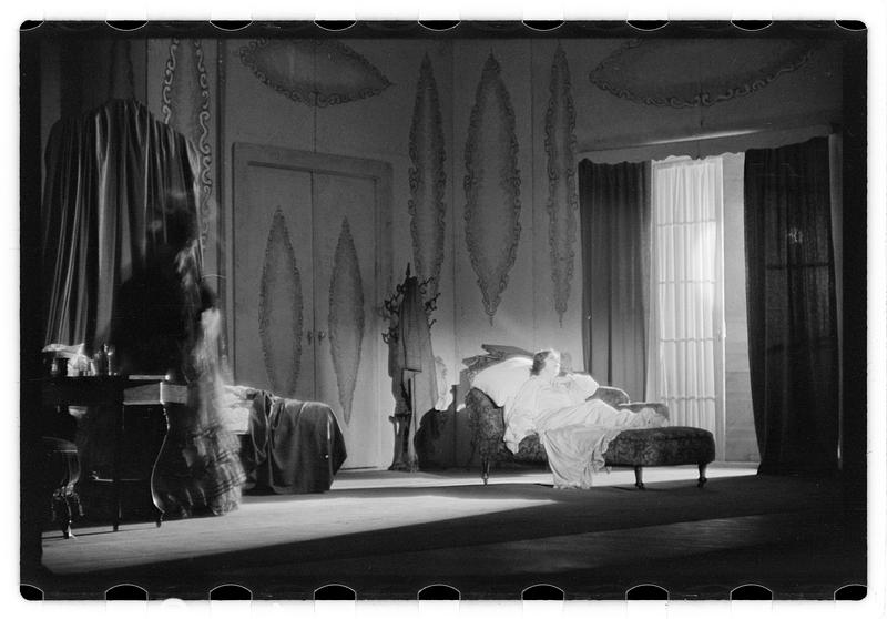 Jane Cowl as Camille in "Camille"