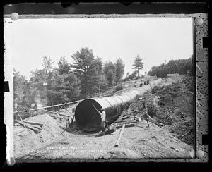 Weston Aqueduct, Section 9, 7 1/2-foot diameter steel pipe, station 361±, easterly; at Happy Hollow Siphon, Wayland, Mass., Aug. 7, 1902