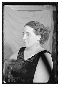 Madame Rene Miquelle