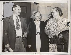 John (father), Geraldine, 11 yr old, and Anne (mother) Cierniewski, leaving Dor. court