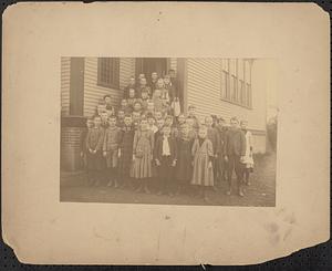 Students alongside Townsend St. School