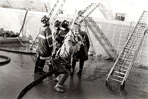 News photographer Grossfeld, fire scene