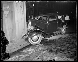 Wrecked car