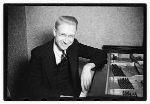 Leo Litwin short roll
