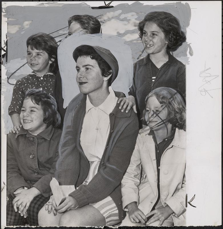 Wins Carnegie medal