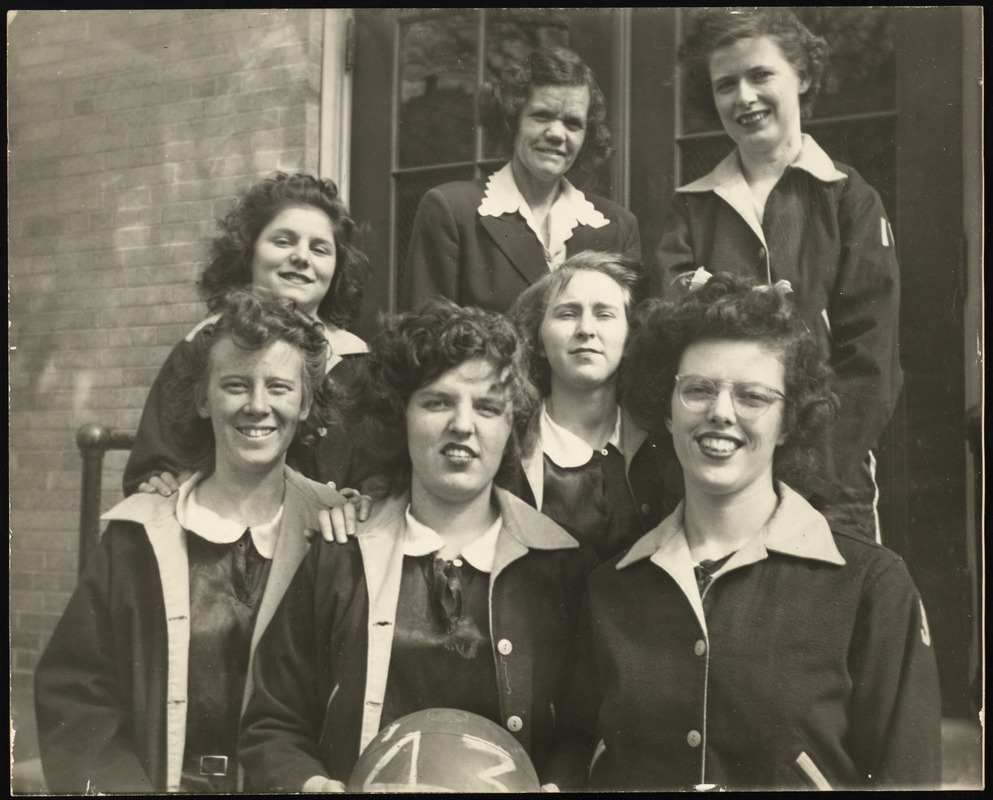 Photograph [realia], 1943 girls basketball team