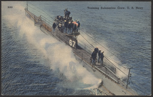 Training submarine crew, U.S. Navy