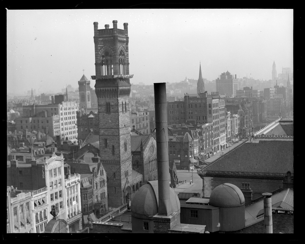 New Old South Church tower being taken down as it is unsafe. Boston, Mass.