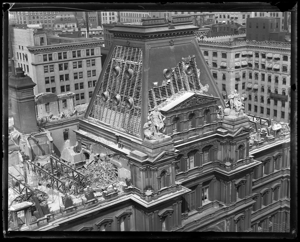 Tearing down the Boston post office building