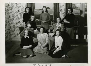 Abbot Academy Year Book Staff: Farrar, P. Barnard (Assistant Business Manager), Voss (Art Editor), Kay, B. Dignan, Wallis, Marton (Editor), Du Bois, Ogden