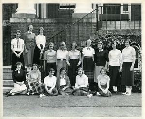 Abbot Academy new alumnae relatives: back row: Kathryn Weinberg, Elizabeth Sawyer, Margaret Holbrook, Joan Wheeler, Gale Dunton, Cornelia St. John, Martha Belknap, Ann Lyons, Beverly Gramkow, Ann Kennedy; front row: Margaretta Furst, Carole Higgins, Mary Grant, Louise-Marie de Cholnoky, Patricia Stainton, Mary Patricia Fryling