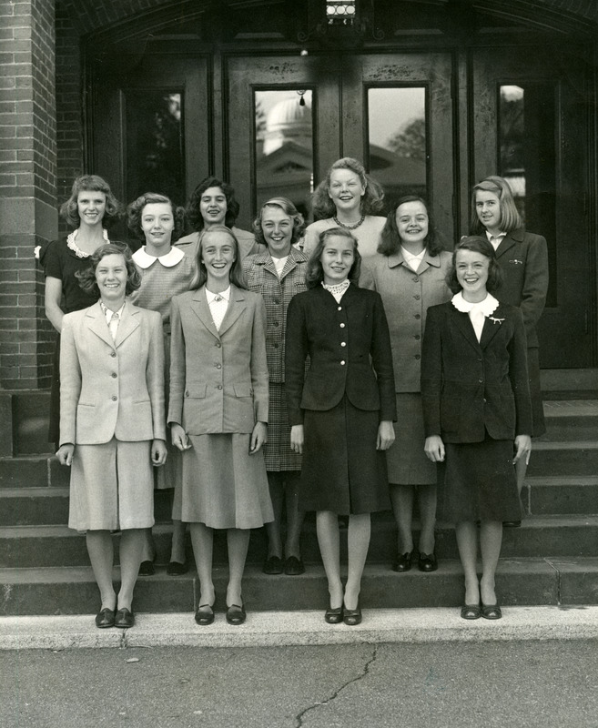 Abbot Academy new alumnae relatives: front row: Polly Paradise, Lydia Eccles, Dorothy Massie, Anne Dunsford; back row: Ann Hartwell, Rebecca Fuller, Marianna F. Espaillat, Barbara A. Wood, Joy Sturgis, Ann K. Moser, Judith Allen