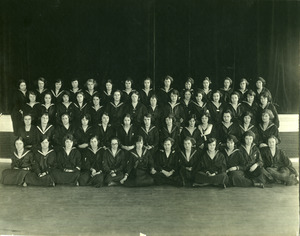 Abbot Academy Class of 1922 in gym uniforms