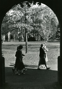 Abbot Academy students walking on campus