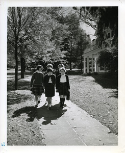Abbot Academy students walking on fall day including Dorsey Green '67 and Jean Haley '67
