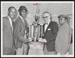 Taxi Men's Award to Outstanding Greater Boston Schoolboy Athlete. L.R. William Blair, Sr. William Blair, Jr. - Recipient Jamaica Plain High Star. Stanley W. Ableman - Pres. Itoa Randy Horton - CHM of Award
