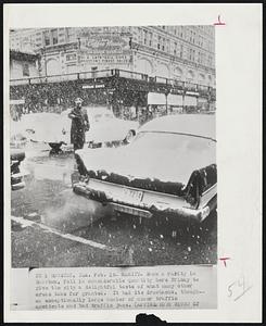 Houston, Tex. - Rarity - Show a rarity in Houston, fell in considerable quantity here Friday to give the city a delightful taste of what many other areas take for granted. It had its drawbacks, though - an exceptionally large number of minor traffic accidents and bad traffic jams.