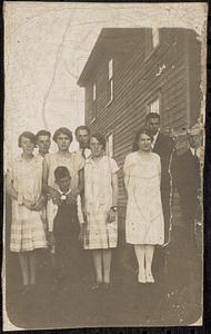 Margaret Heafey, Wilbur Grover, Florra Grover Dickinson, Charles Bardwell, Marian Heafey, Muriel Grover, Whitman Wood, and William L. Dickinson Jr.