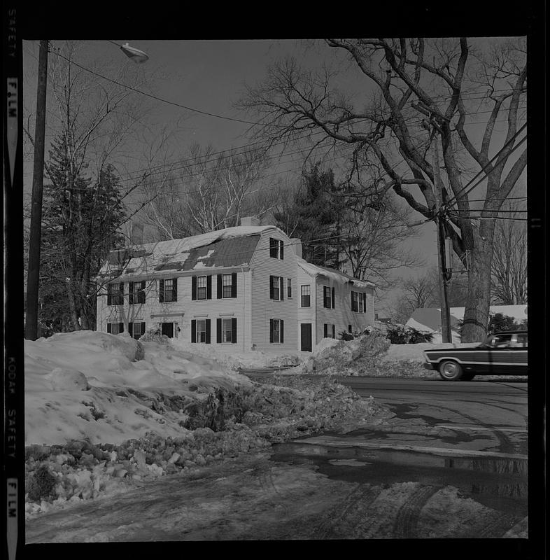 Snow scenes, High Street