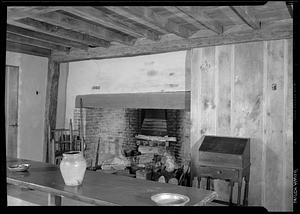 Witch House, interior