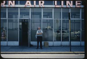 Frank, Boston airport