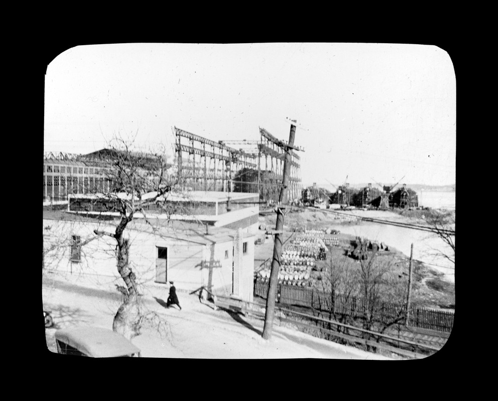 Crane and slips, Fore River Plant