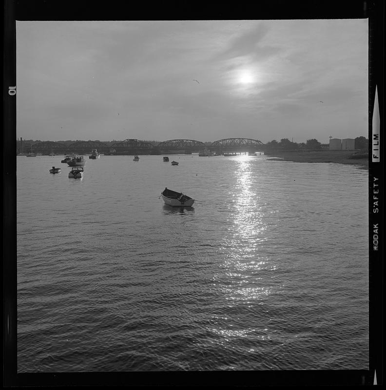 Evening harbor views from Ring’s Island