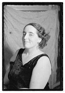 Madame Rene Miquelle