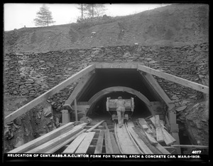 Relocation Central Massachusetts Railroad, form for tunnel arch and concrete car, Clinton, Mass., Mar. 5, 1903