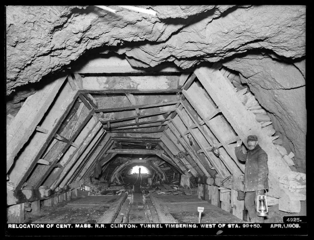 Relocation Central Massachusetts Railroad, tunnel timbering, west of station 99+50, Clinton, Mass., Apr. 1, 1903