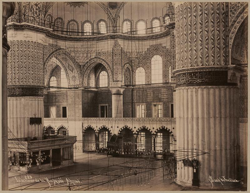 Interieur de la Mosquée Ahmed