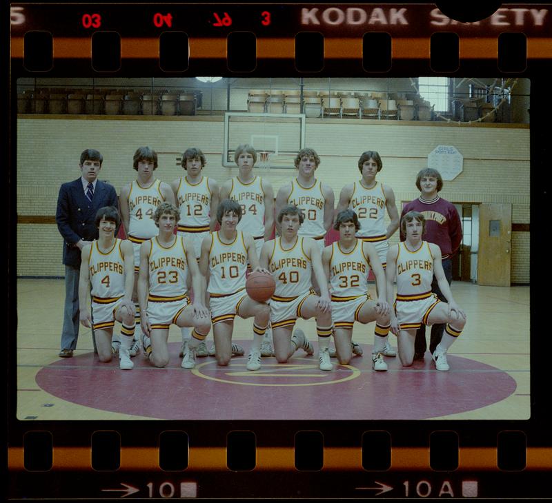 Basketball teams - Digital Commonwealth