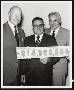 Community Cooperation to attain $14 1/2 million goal of 1969-70 Massachusetts Bay United Fund is demonstrated by, left to right: Charles F. Adams, campaign chairman; Salvatore Camelio, labor chairman; and, Eli Goldston, campaign vice chairman.