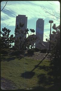 Christopher Columbus Park, Harbor Towers in background