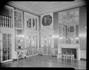 Interior, 411 Commonwealth Avenue, Boston, Massachusetts