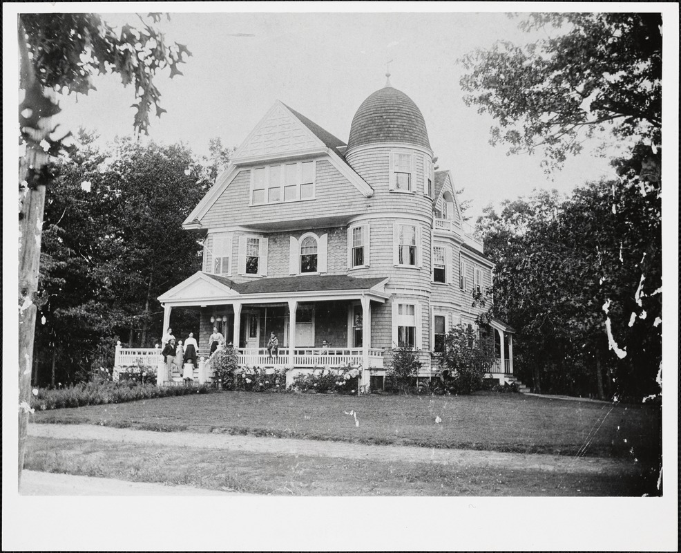 Berthold house and family