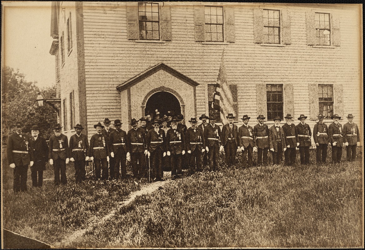 Photograph of Essex GAR members - Digital Commonwealth