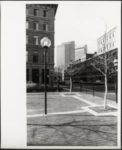 Ausonia Plaza, Boston