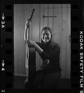 Beverly Stoops, guitarist and folk singer