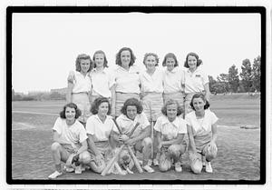 Women's baseball players