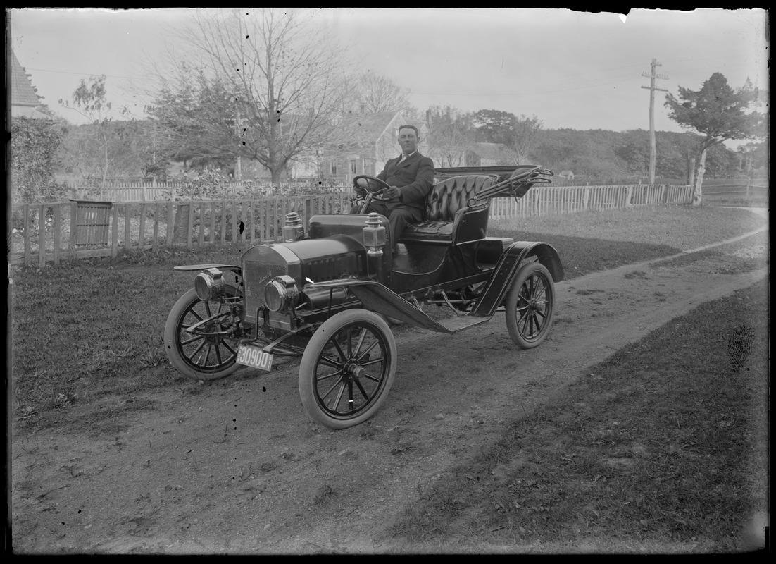 Maxwell car - 1911 license plate