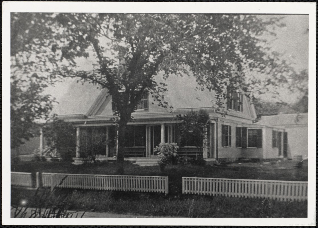 The Gifford farm, built in 1857, at the northwest corner of the road to ...