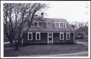 Full Cape Cod house built about 1830 on Old Falmouth Road by Capt. George Allyn